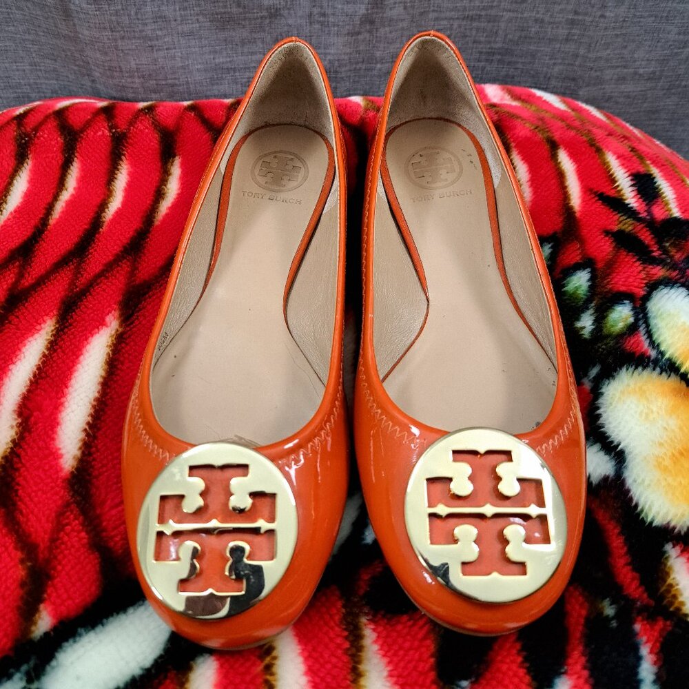 %Tory Burch Gold 'reva' Ballet Flat Orange Patent Leather Shoe Size 8.5M / D3 - Picture 3 of 11